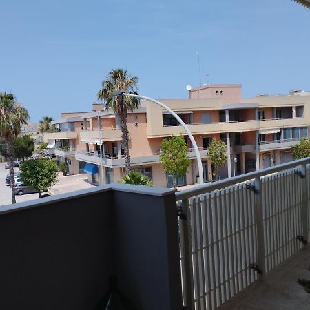 Da Luigi Locazioni Brevi Turistiche Acomodação com café da manhã Monopoli Exterior foto